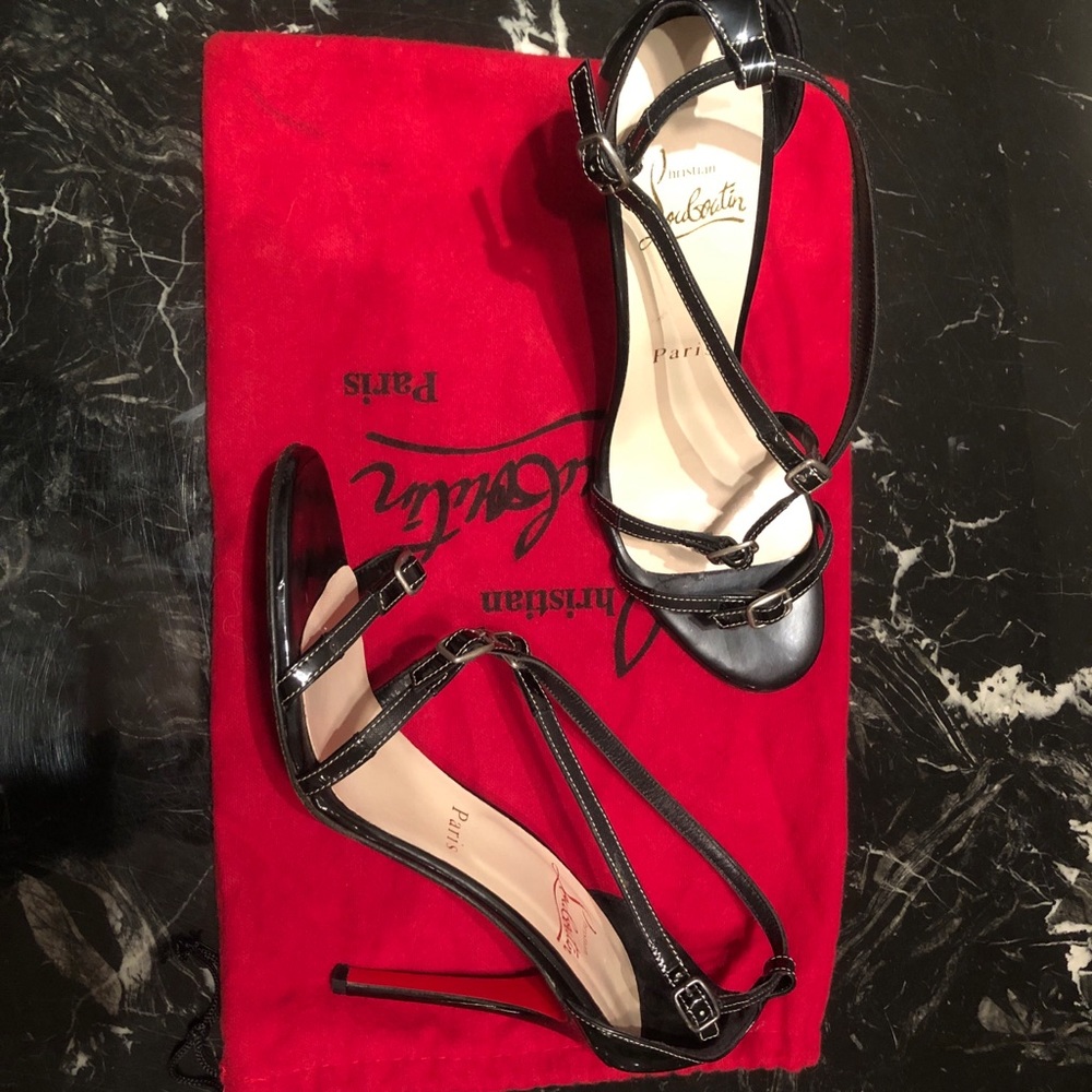 Beautiful Christian Louboutin sandals 38